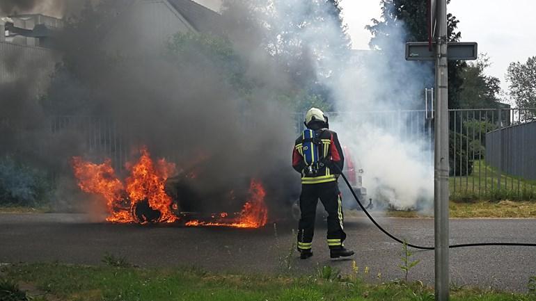 Auto uitgebrand in Hoogeveen