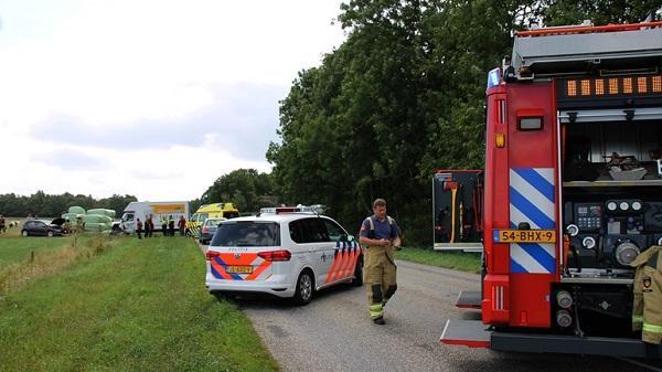 2 gewonden bij ongeval op de Asserweg in Hooghalen