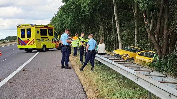 Gewonden bij ongeval op A28 bij Hooghalen