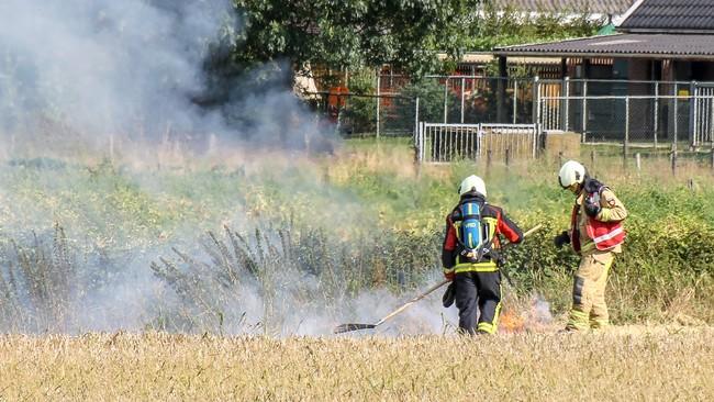 Brand in graanveld bij Assen