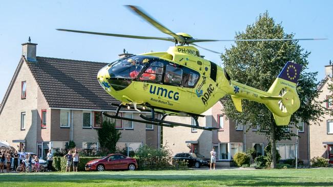 Traumahelikopter landt voor inzet in Assen