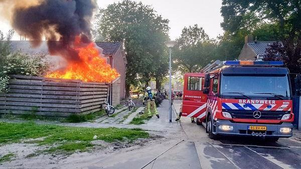 Duiven overleden na forse brand in Roden