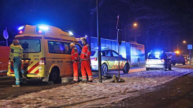 Zwaargewonde bij aanrijding in Zuidlaren (Video)