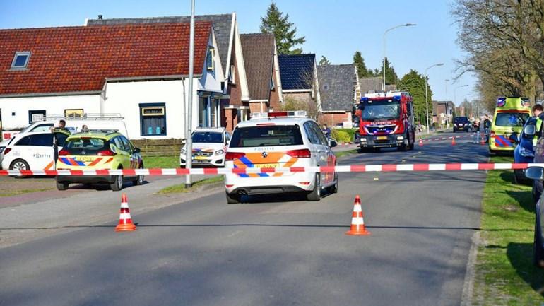 Ernstig ongeval in Emmer-Compascuum; Man bekneld onder tractor