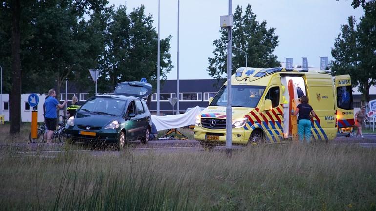 Fietser ernstig gewond na ongeval met auto