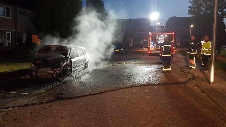 Opnieuw auto in brand in Hoogeveen