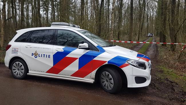 Mogelijk schoten gelost in Hollandscheveld: politie zet omgeving af (Video)