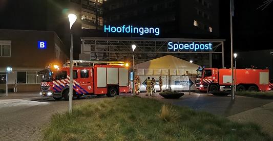 Stoom van gesprongen waterleiding laat brandweer uitrukken