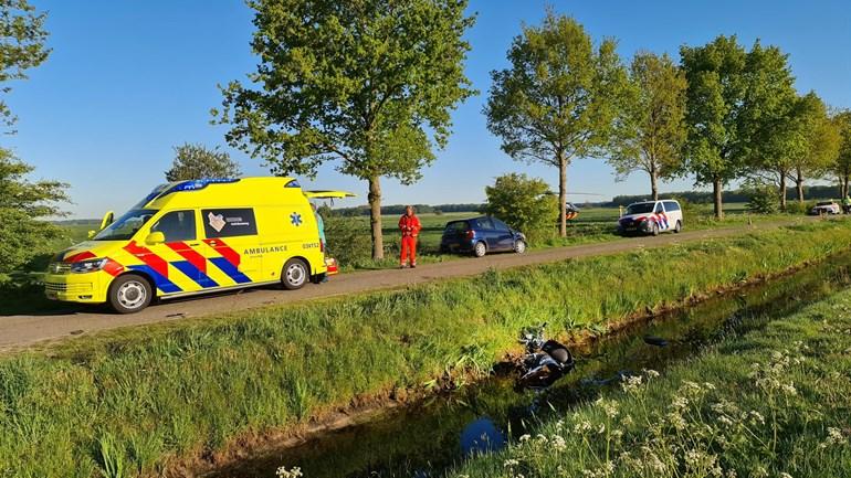 Traumahelikopter ingezet bij ernstig ongeval tussen auto en scooter