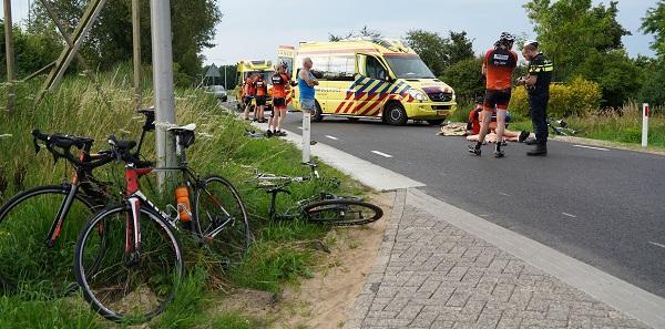 Meerdere gewonden na ongeval met tien wielrenners