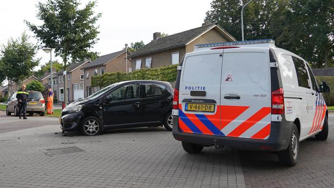 Automobiliste raakt gewond bij ongeval (Video)