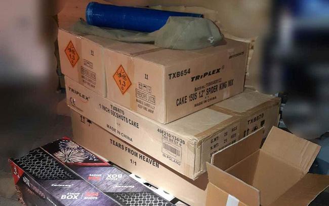 Politie neemt bijna 150 kilo illegaal vuurwerk in beslag uit schuurtje