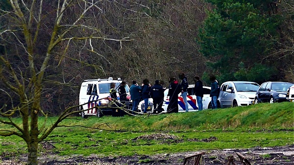 Politie houdt 16 jongeren staande op gesloten vakantiepark Speelstad Oranje