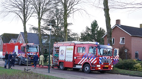 Woningbrand met veel rook snel onder controle