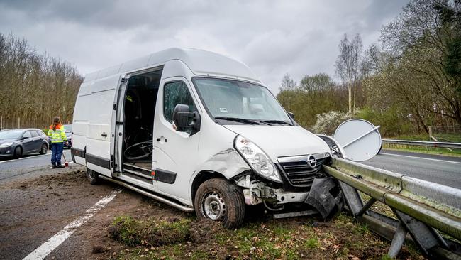 Ravage door ongeval op A32 (Video)