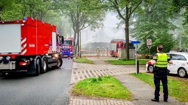 Grote uitslaande brand in restaurant Zuidlaren