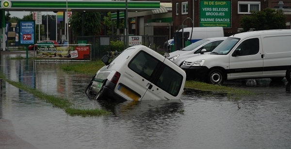 Code geel ook dit keer niet voor niks; Veel water en schade