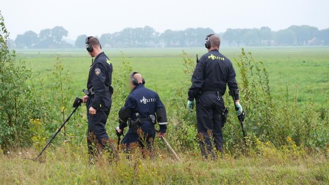 Speciaal team van politie zoekt naar vuurwapen na schietpartij