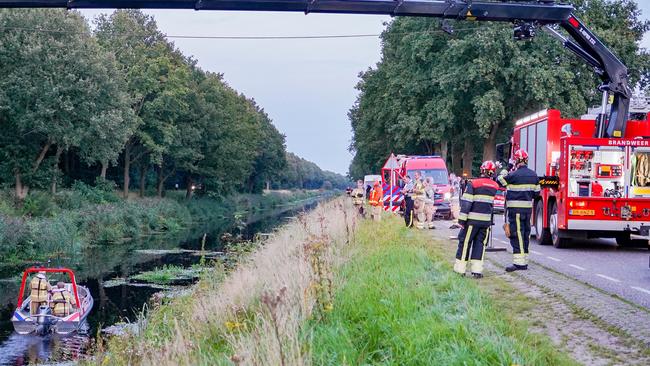 Grote zoekactie naar motorrijder in Oranjekanaal (Video)