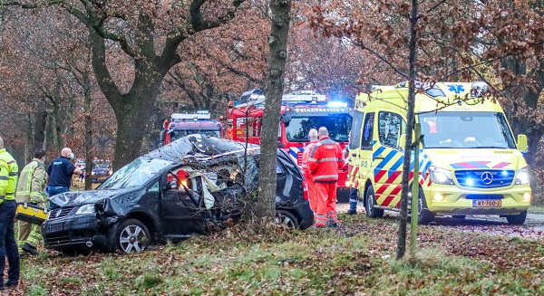 Traumahelikopter ingezet voor ernstig ongeval met beknelling (video)