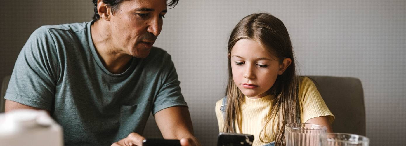 1 op 3 ouders besteedt geen aandacht aan online veiligheid in opvoeding