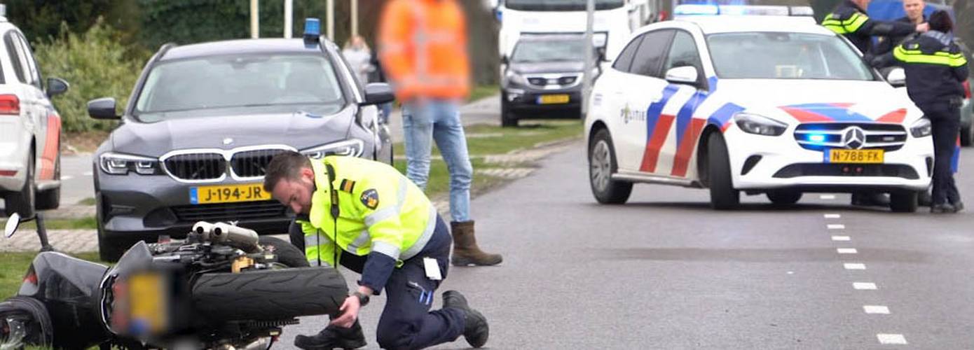 Traumahelikopter ingezet voor ernstig ongeval met motor (video)