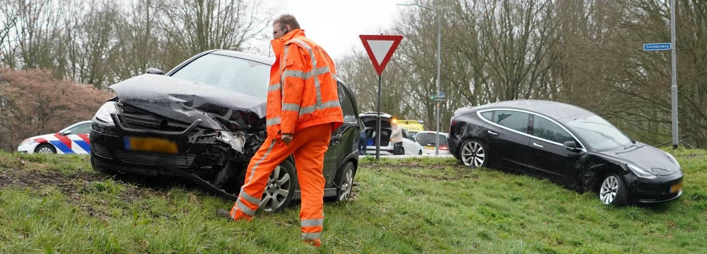 Veel schade bij ongeval in Hooghalen