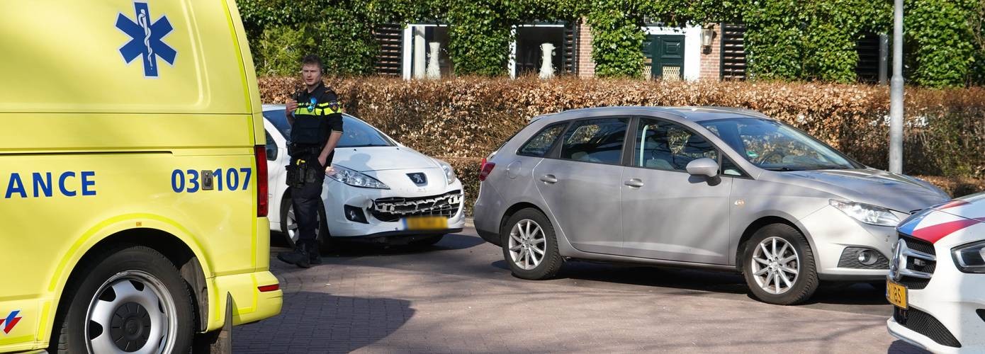 Hulpdiensten rukken uit voor ongeval in Zuidlaren