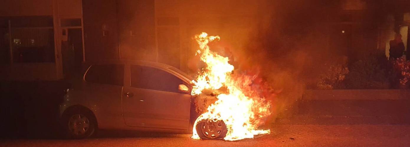 Auto volledig uitgebrand in Beilen