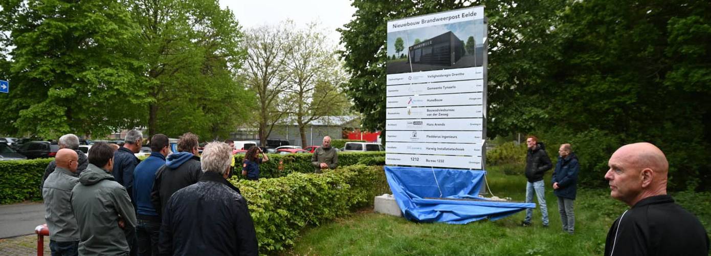 Nieuwbouw brandweerpost Eelde officieel van start