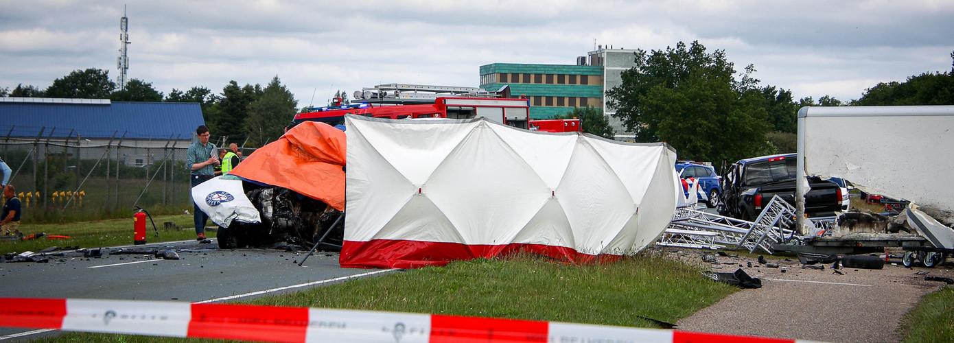 Man (34) omgekomen bij zwaar ongeval in Eelde (Video)