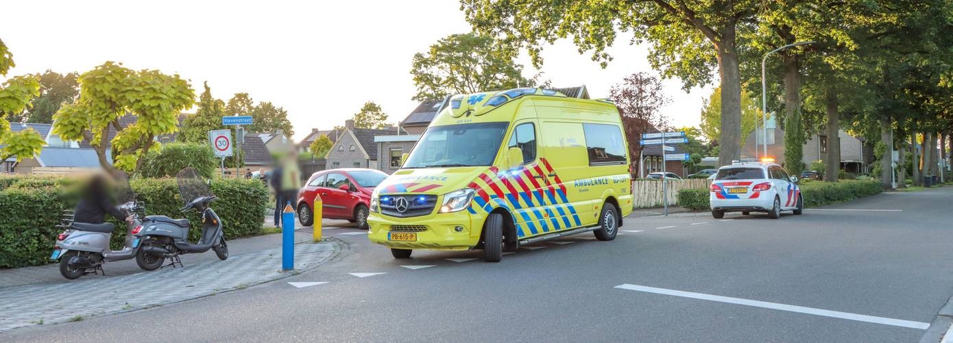 Meisje raakt hard ten val na botsing met auto in Erica