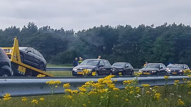 N48 tussen Zuidwolde en Hoogeveen dicht vanwege ongeval