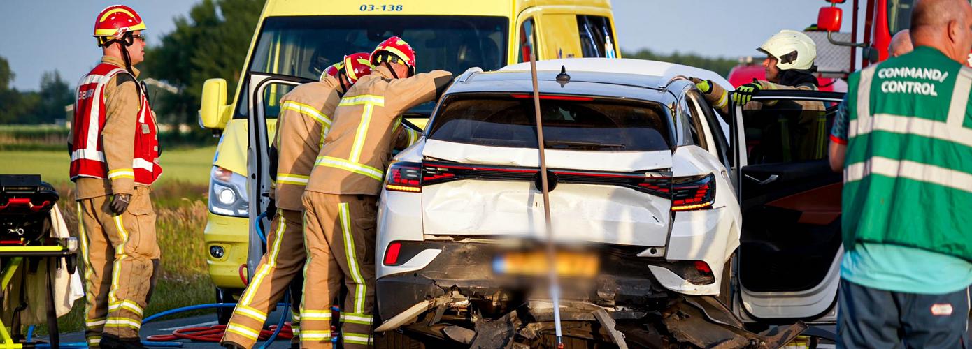 Meerdere gewonden bij ernstig ongeval op Drentse Mondenweg (Video)