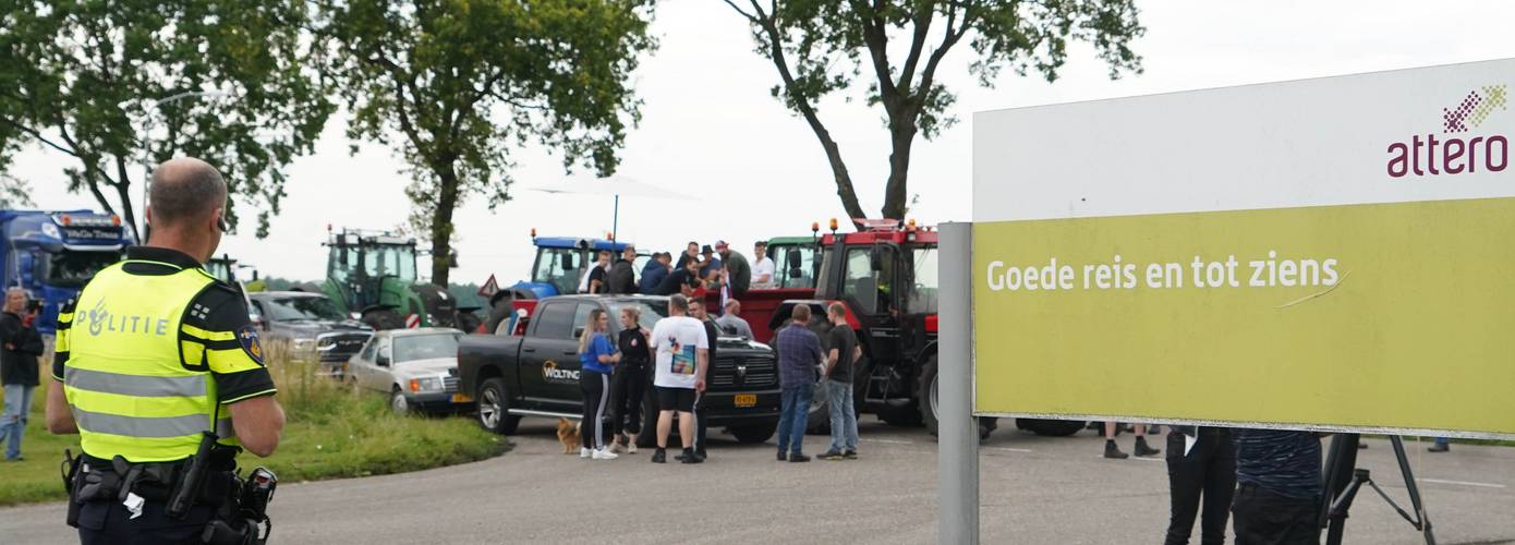 Ook Attero in Wijster ontkwam niet aan een blokkade door de boeren vandaag (video)