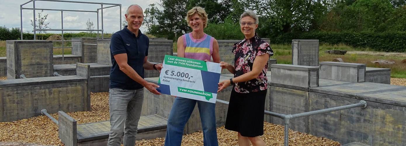 Donatie van de TVM foundation voor freerunpark in Exloo 