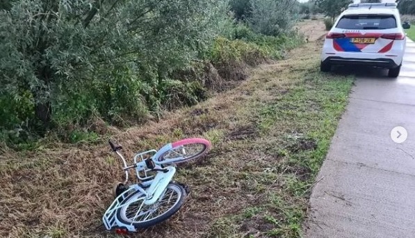 Politiehelikopter ingezet na aantreffen kinderfiets bij zwemplas