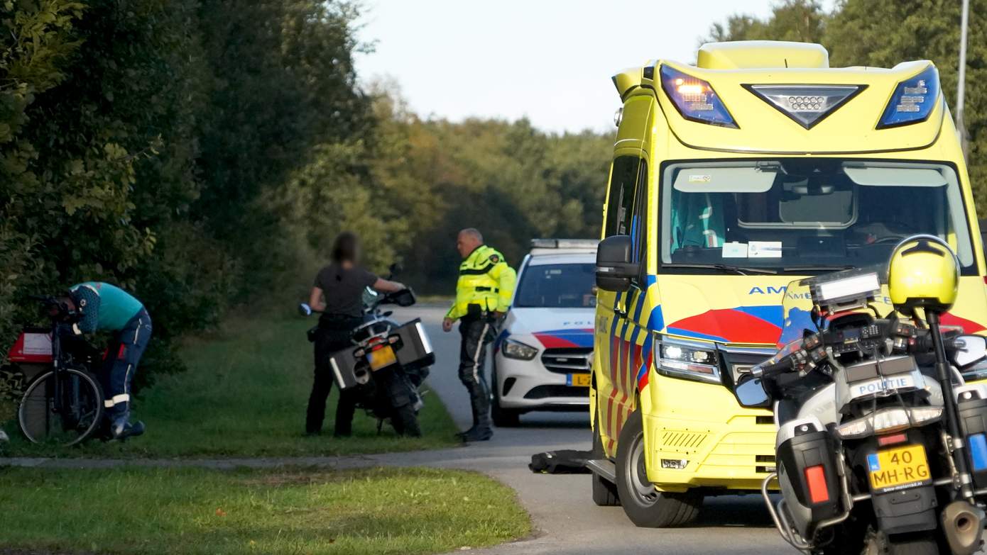 Fietser gewond na botsing met motorrijder in Langelo