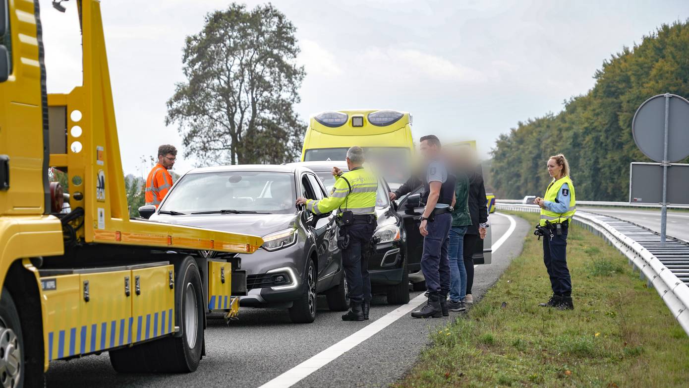 File op A28 tussen Tynaarlo en Eelde door ongevallen