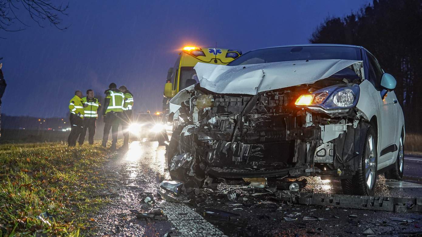 Gewonde bij ongeval op N34 (video)