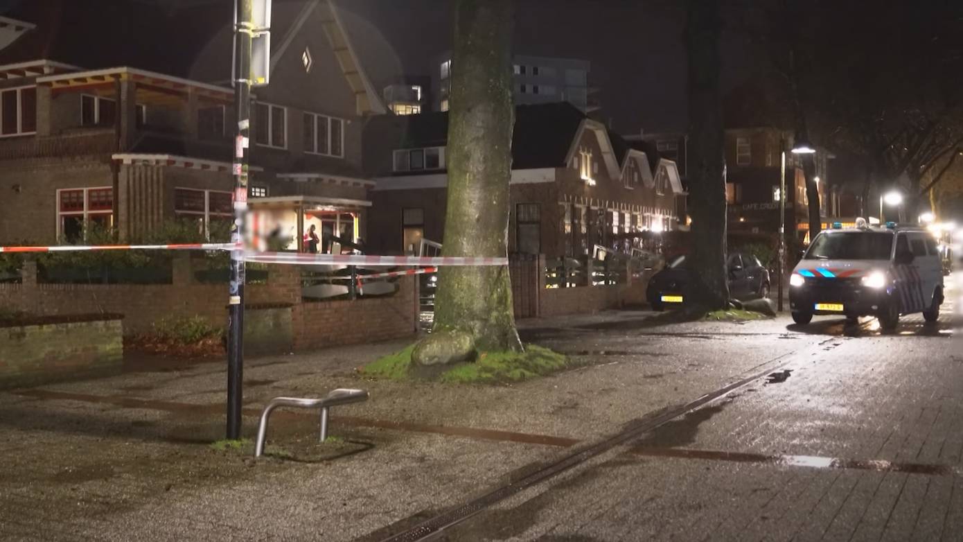 Begeleidster (26) gedood bij steekincident in Emmen, 2 verdachten aangehouden