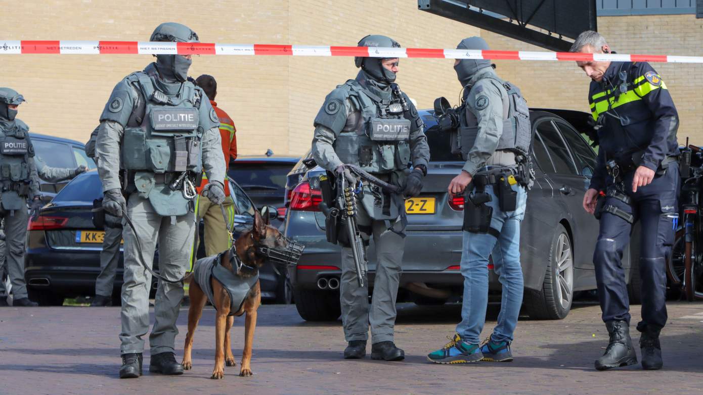 Arrestatieteam en Hoogtereddingsteam ingezet voor verwarde man