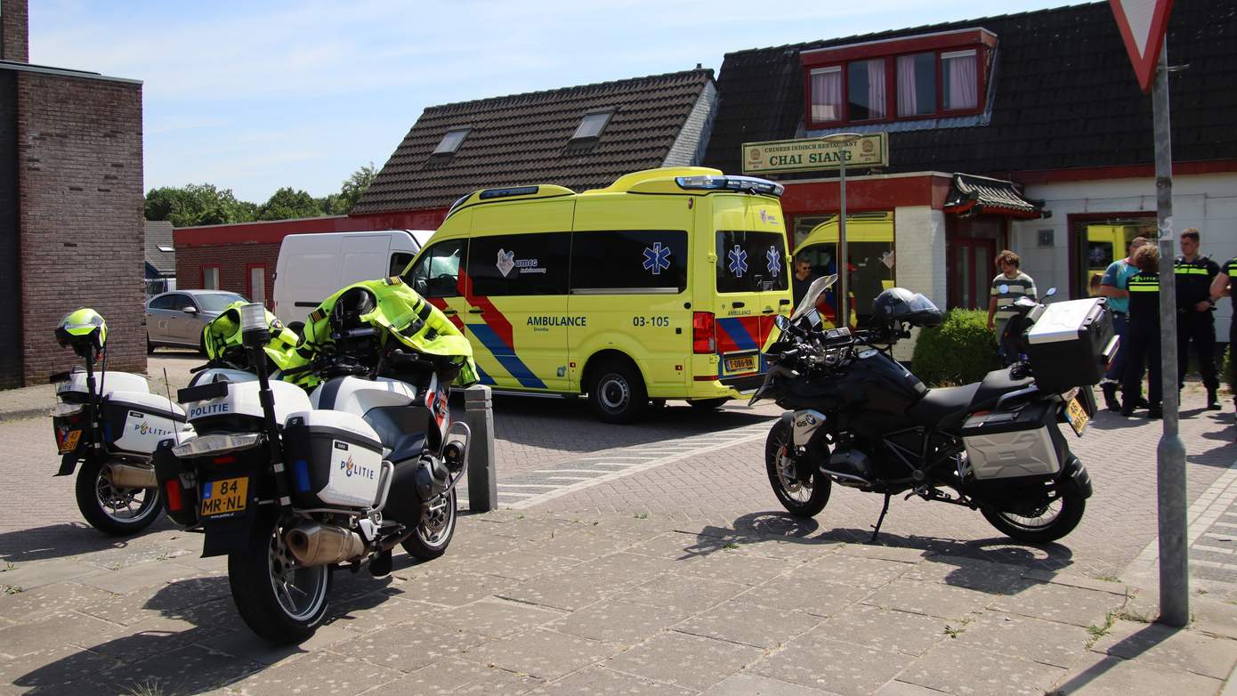 Opnieuw aanrijding tussen scooter en fietser langs Veenhoopsweg in Smilde