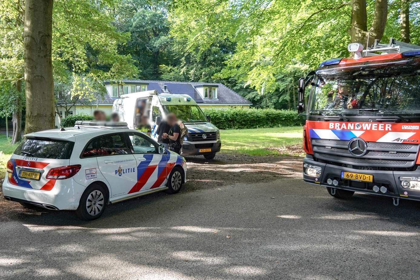 Brandweer en Explosieve Opruimingsdienst ingezet voor mogelijk explosief in pand (video)