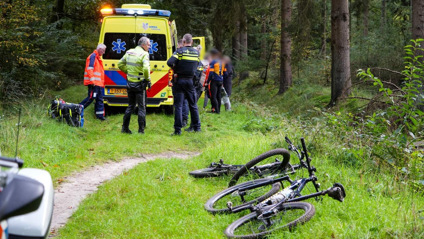 Traumahelikopter ingezet voor ernstig eenzijdig ongeval met mountainbiker