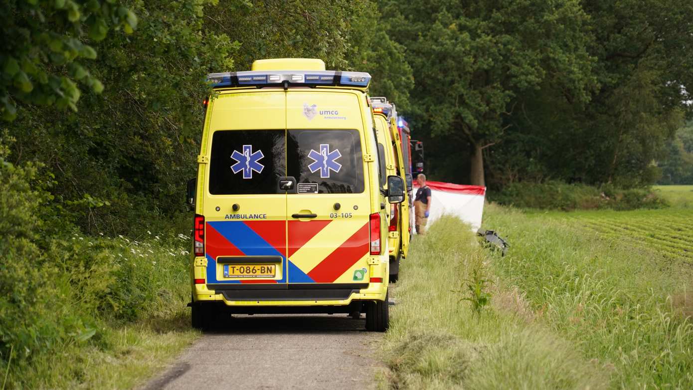 Traumahelikopter ingezet voor ernstig ongeval in Smilde (video)