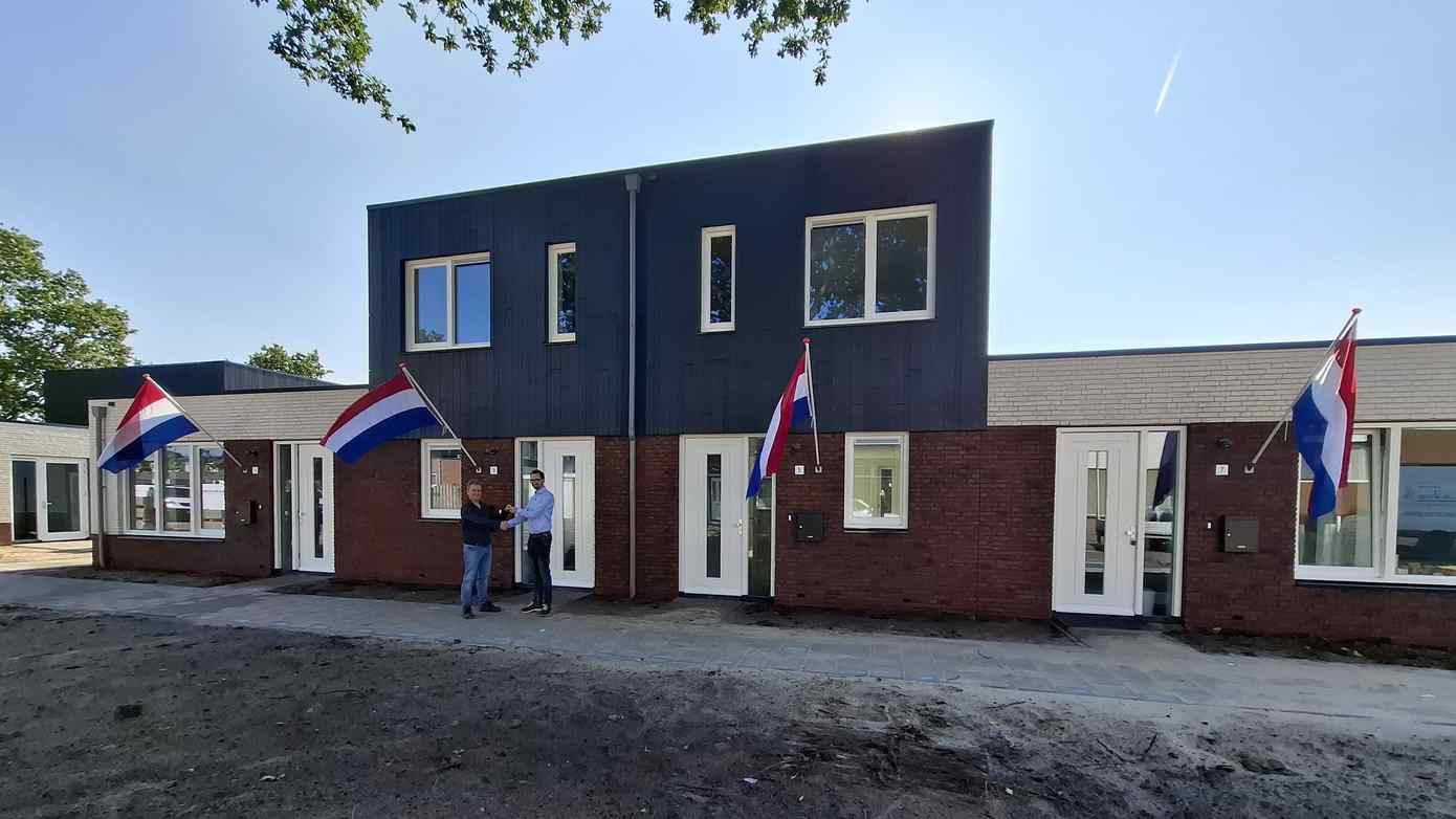 VDM Woningen levert 14 sociale huurwoningen op aan Domesta in Hoogeveen