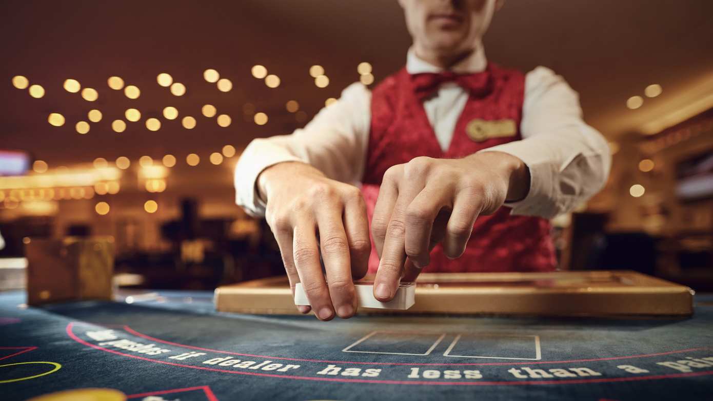 Politie ontmantelt illegaal casino in Hoogeveen