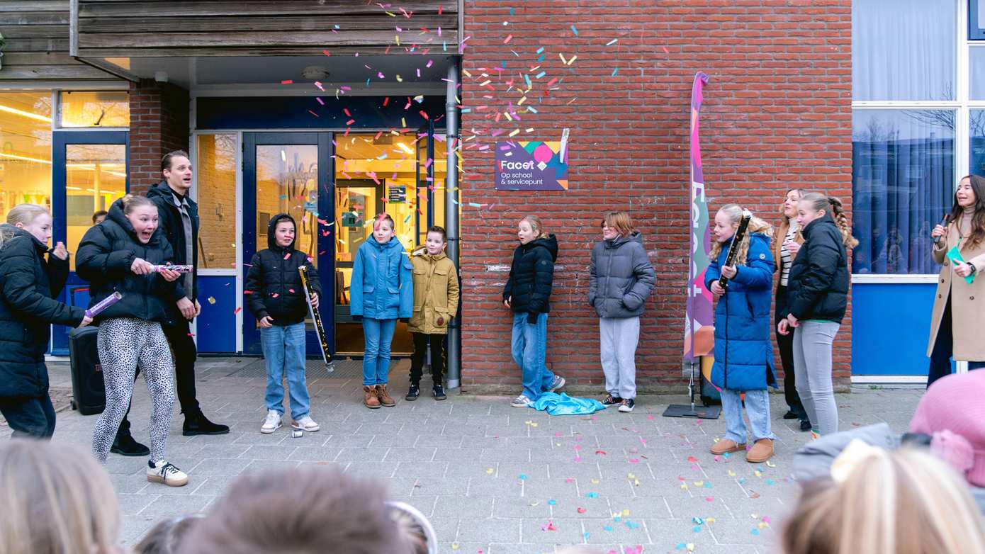 Facet opent nieuw servicepunt in obs De Vlonder in de Rietlanden.