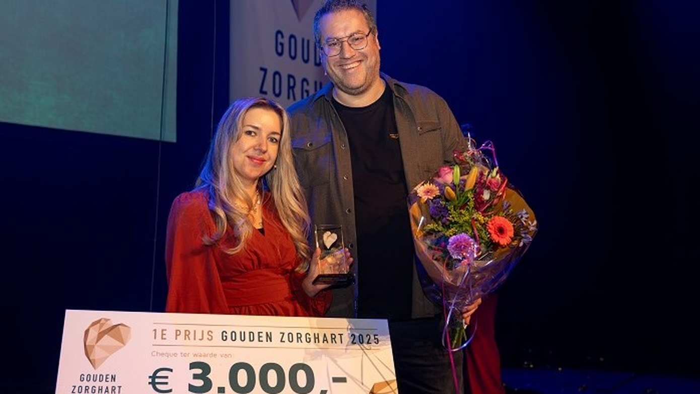 Hondenbuddy-project wint Gouden Zorghartverkiezing Treant voor verbeteren zorg voor cliënten